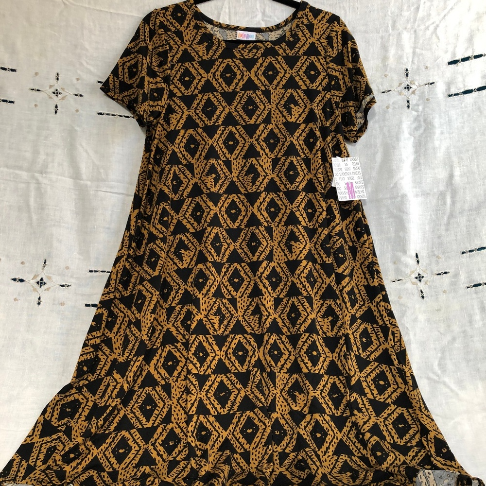 LuLaRoe Carly dress